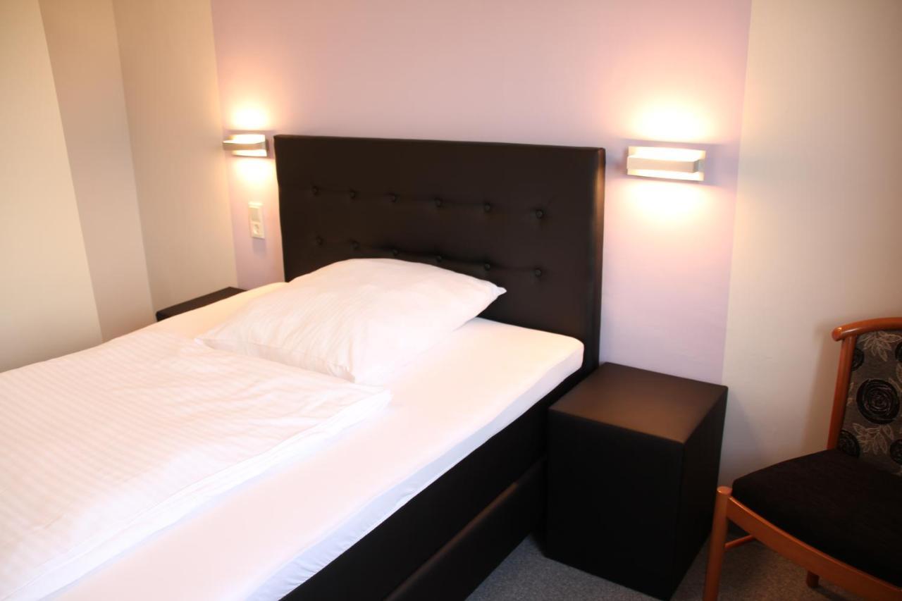 Albrecht'S Hotel & Restaurant Gmbh Wiedensahl ภายนอก รูปภาพ